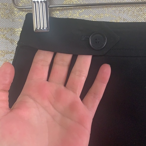 ANN Taylor Loft Black Ponte Pencil Skirt Size 2P - Picture 4 of 15